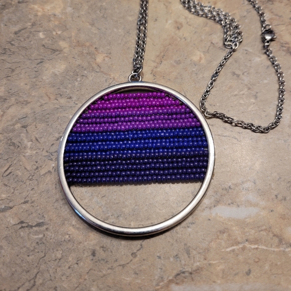 Blue and purple seed bead necklace - Picture 1 of 3
